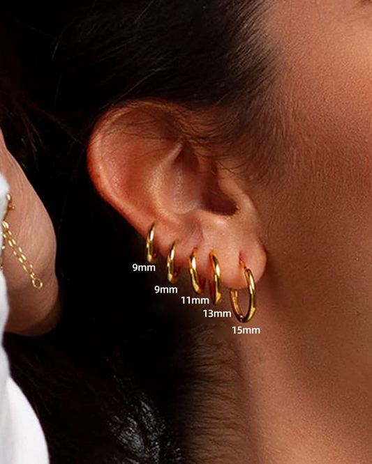 Apphia Small Golden Hoop Earrings