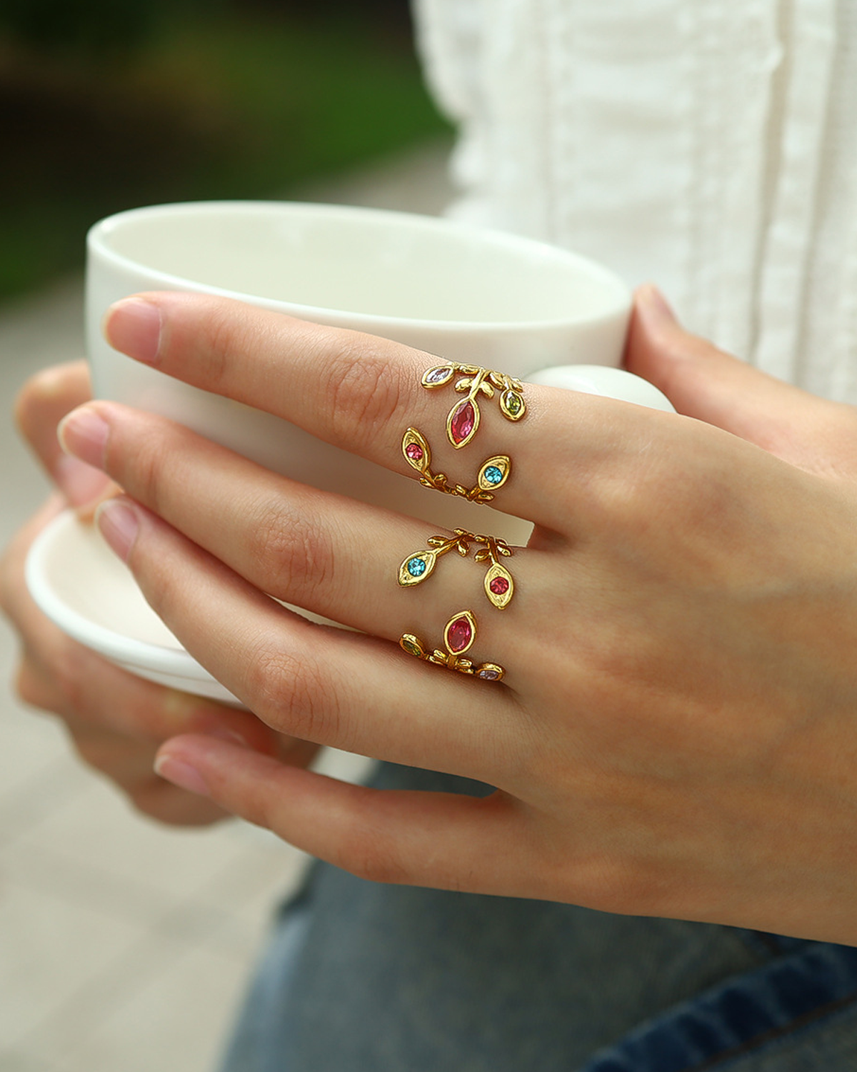 Sylvia Leaf Golden Ring