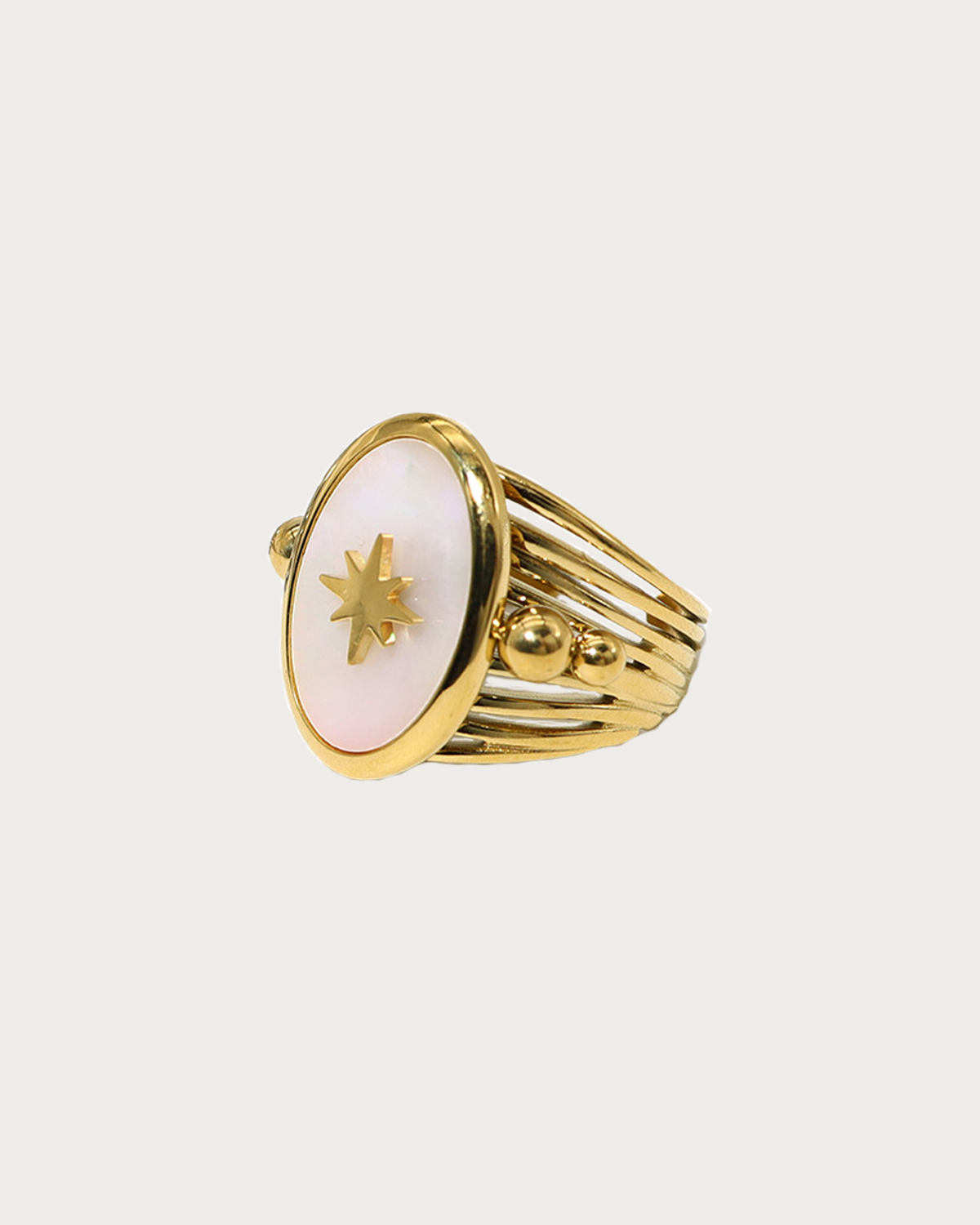 Roberta Star Golden Signet Ring