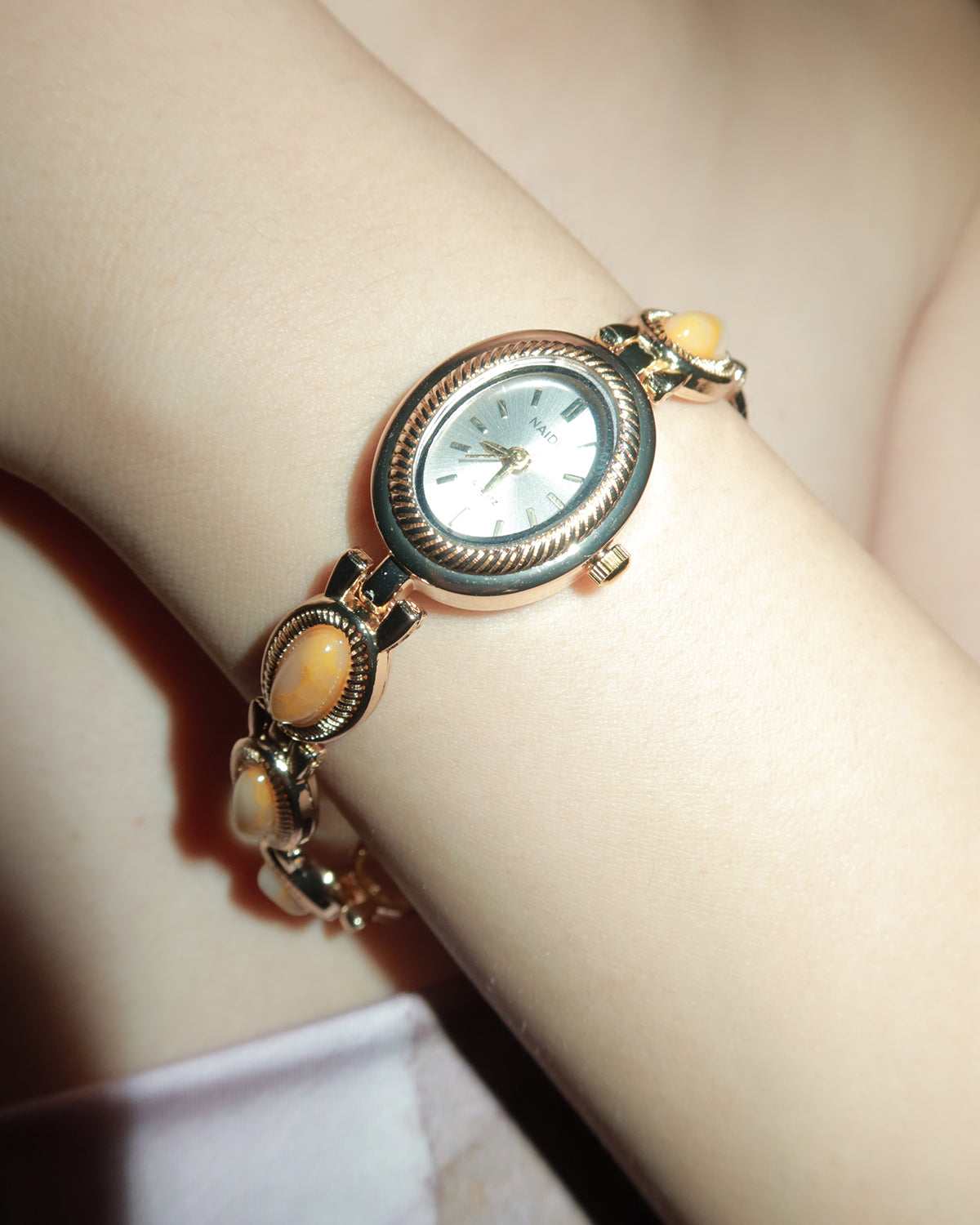 Prudence Vintage Golden Bracelet Watch