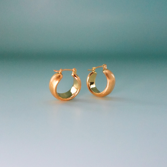 Breenda Classic Golden Hoop Earrings