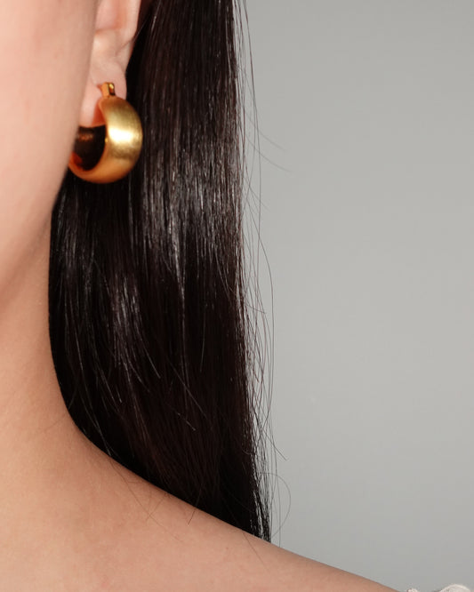 Breenda Classic Golden Hoop Earrings