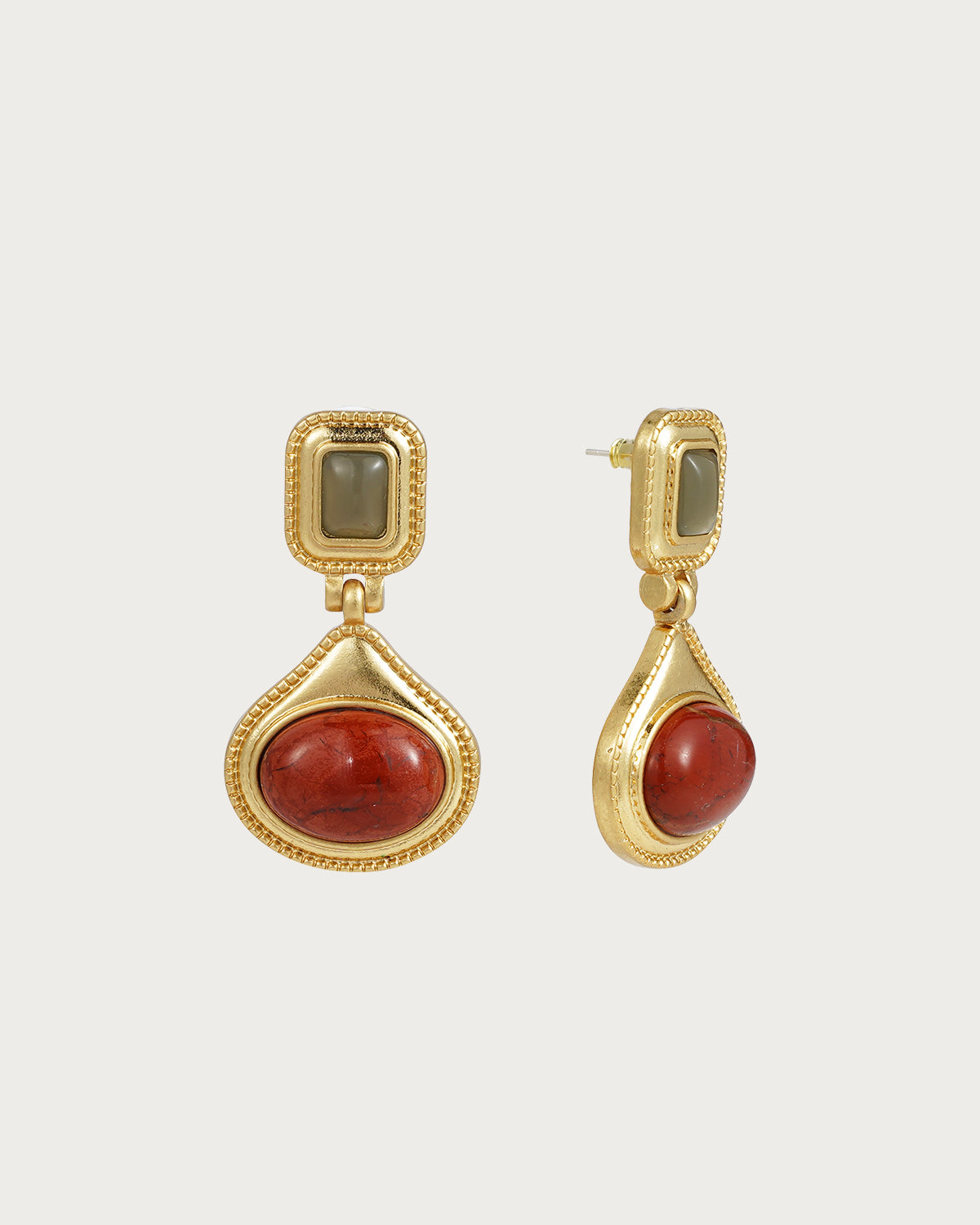 Pendientes vintage dorados de piedra natural