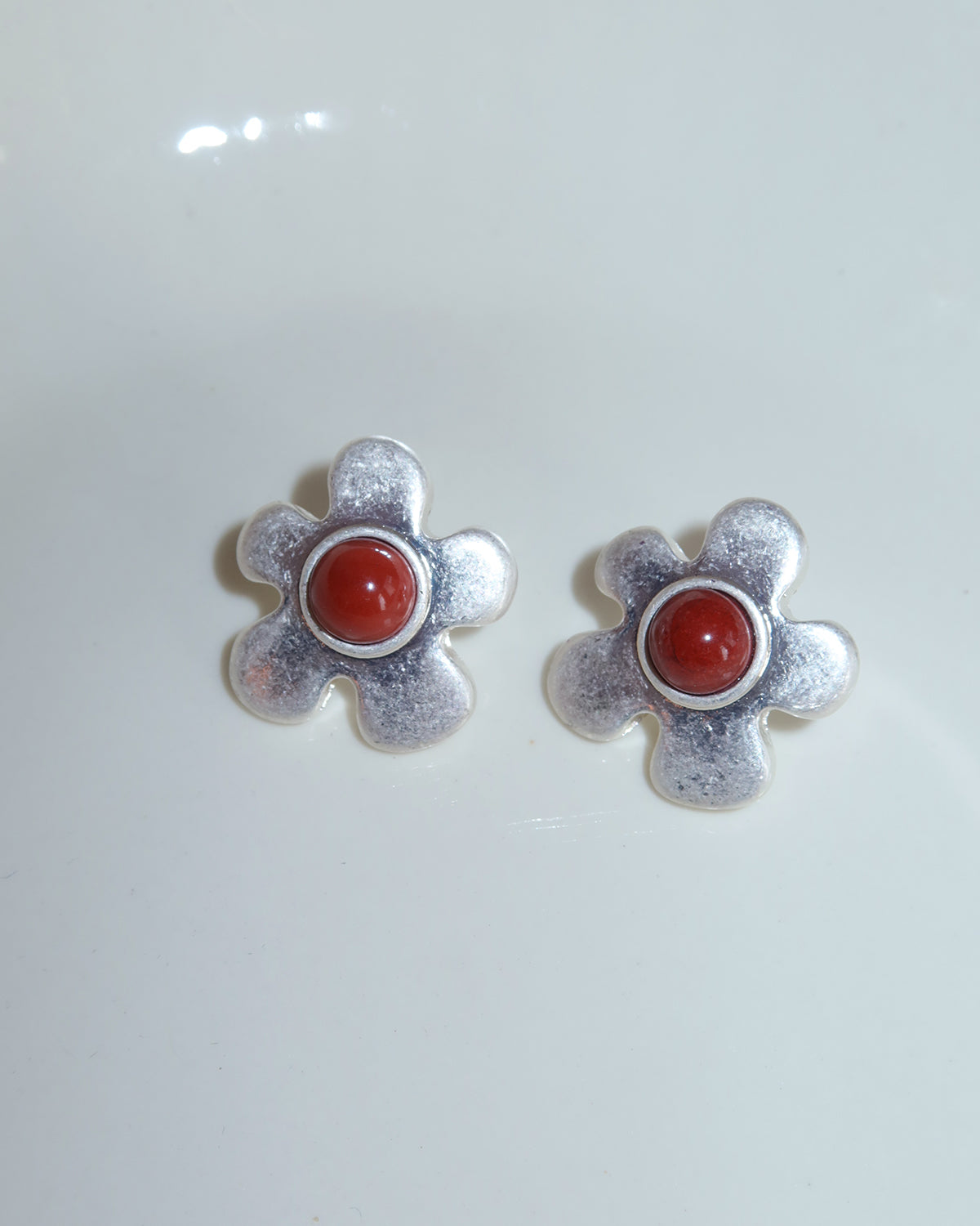 Susie Natural Stone Flower Siliver Stud Earrings
