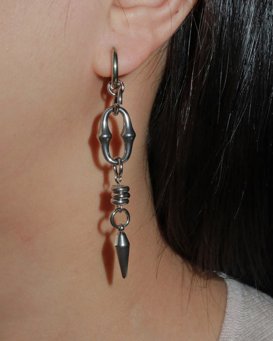 Prima Four-Point Star Horseshoe Asymmetric Silver Earrings