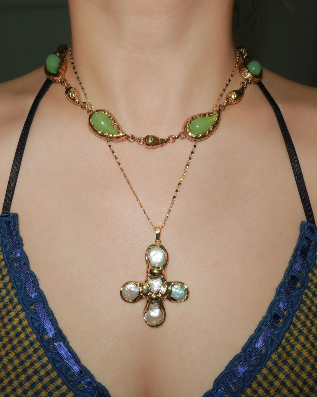 Gabrielle Vintage Resin Green Golden Necklace