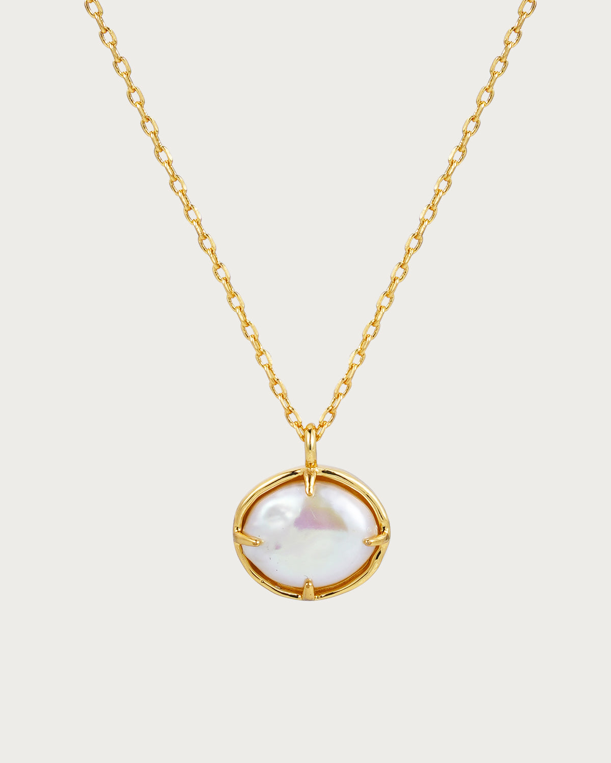 Suzanne Pearl Golden Pendant Necklace