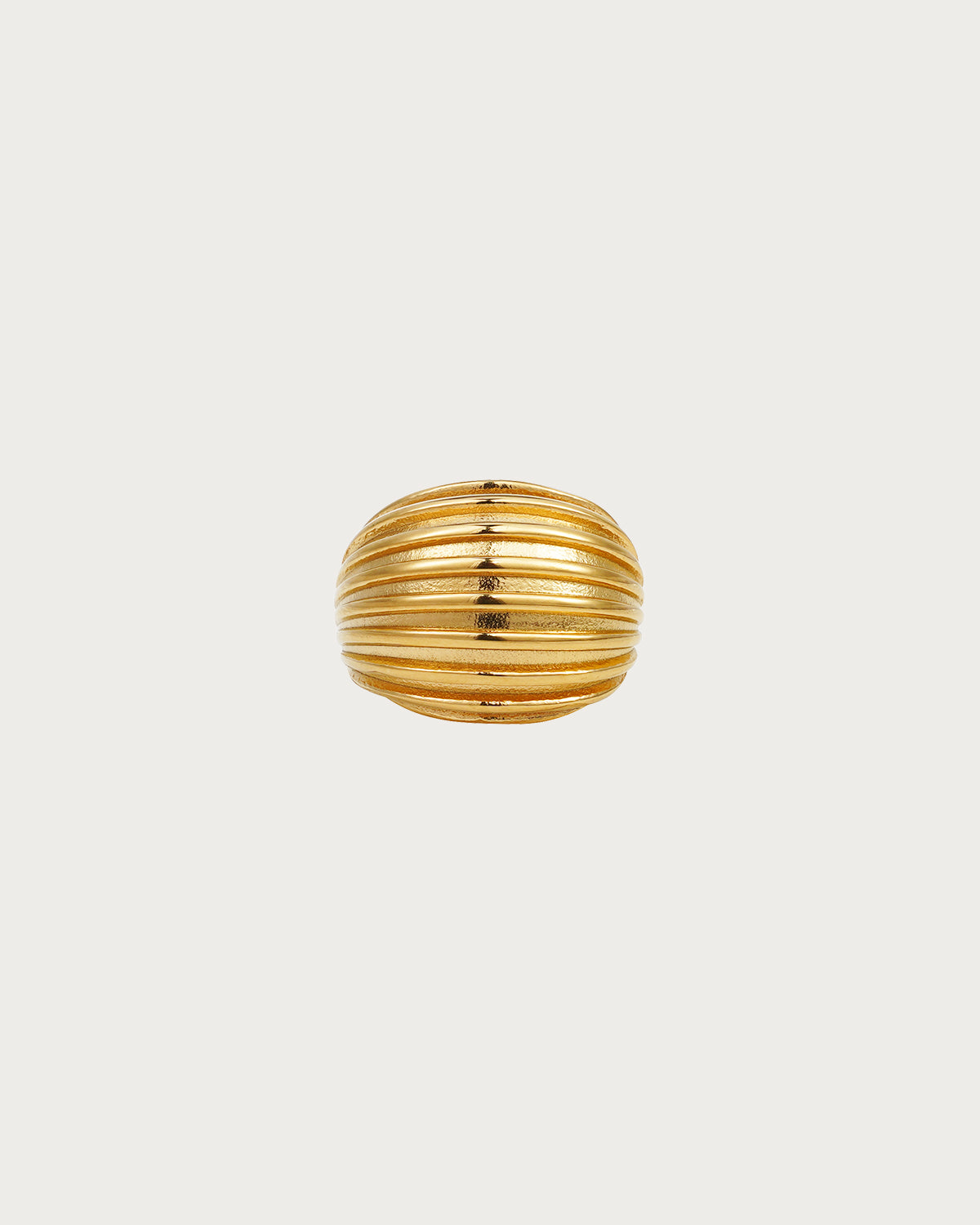 Aria Ribbed Droplet Golden Ring