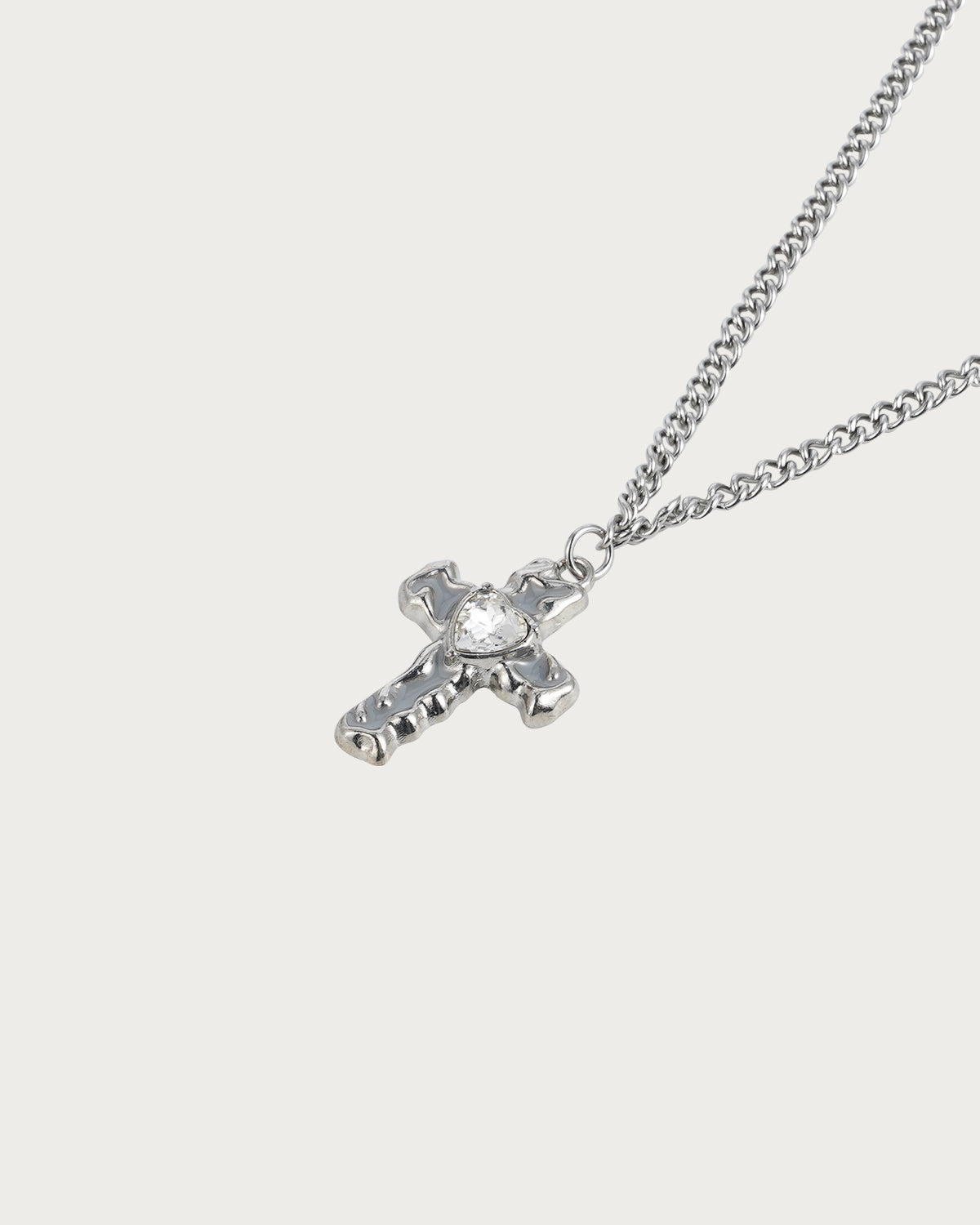 Collar colgante de plata con cruz blanca