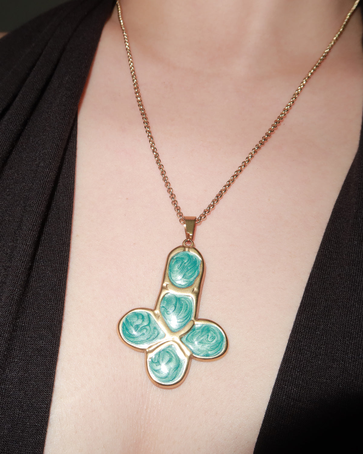 Jade Funky Green Cross Golden Necklace