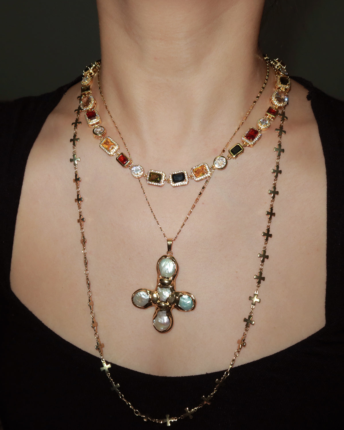 Mona Vintage Luxury Square Golden Necklace