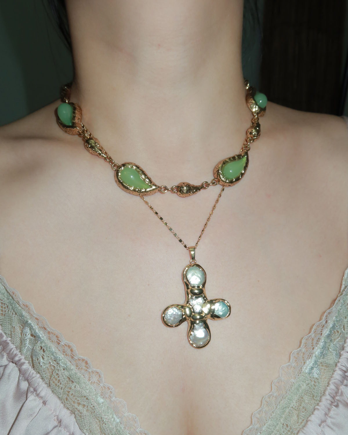 Gabrielle Vintage Resin Green Golden Necklace