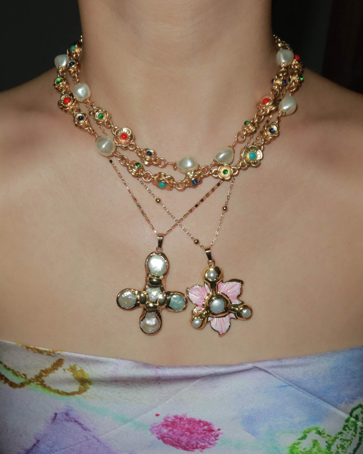Alisa Pearl Flower Golden Pendant Necklace(4 Colors)