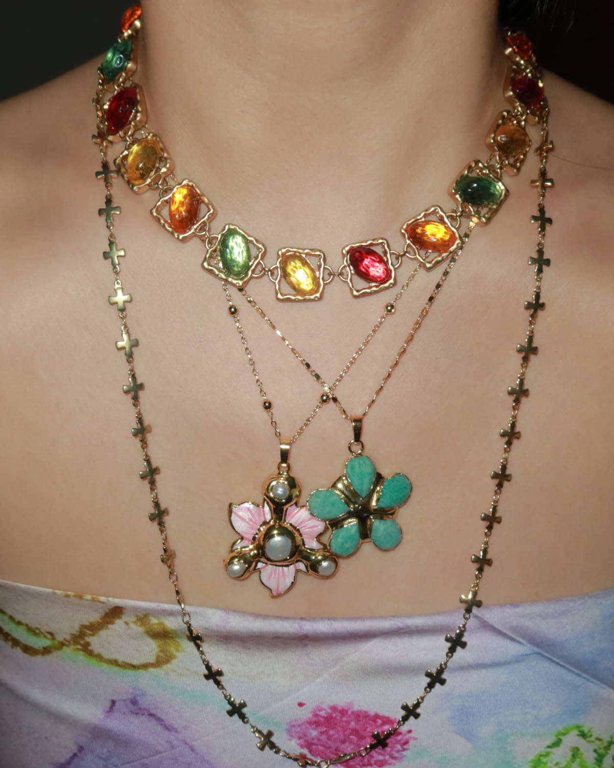 Alisa Pearl Flower Golden Pendant Necklace(4 Colors)
