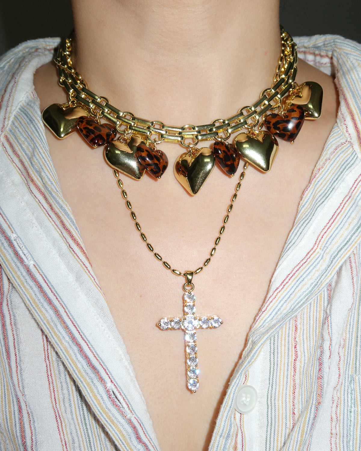 Myrna Bold Leopard Hearts Golden Charm Necklace