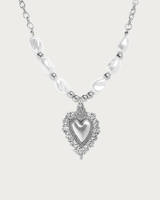 Ivy Heart Baroque Silver Necklace
