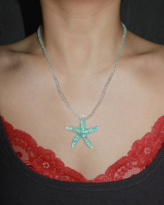 Juicy Blue Starfish Beaded Pendant Necklace