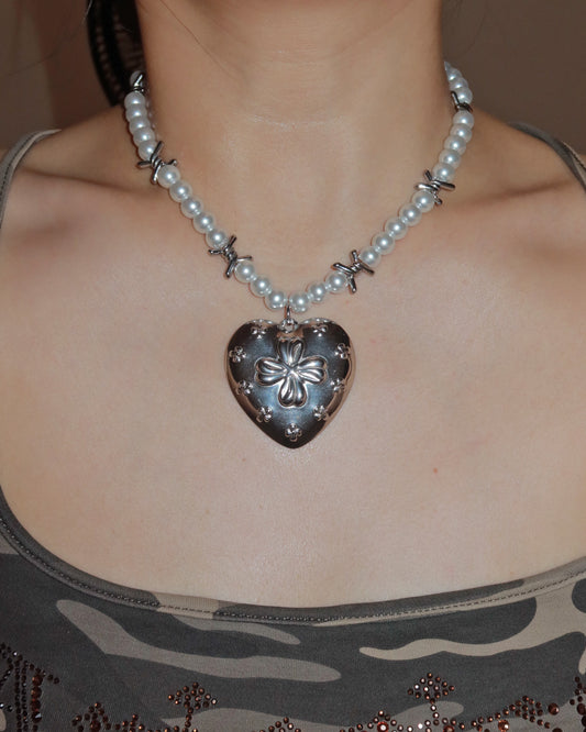 Lia Pearl Bloom Heart Silver Necklace