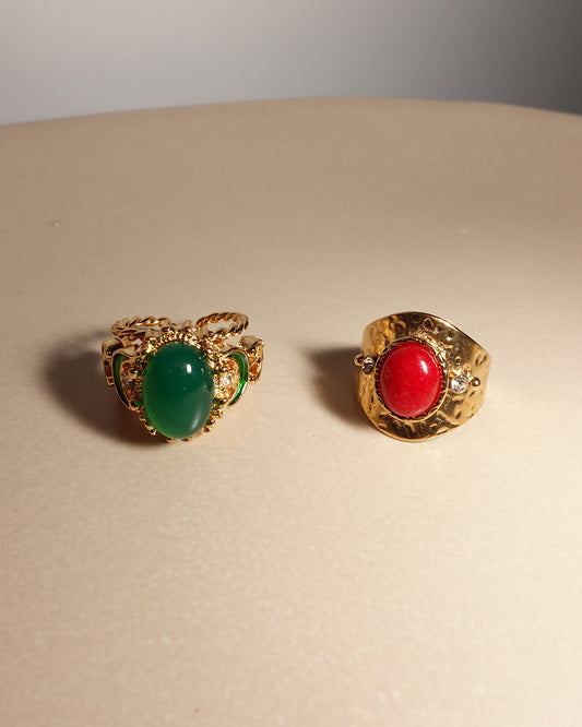 Elizabeth Emerald Green Hollow Golden Ring