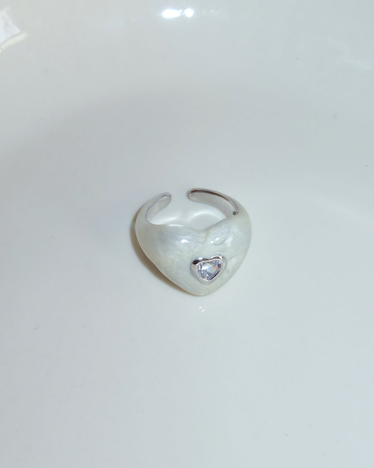 Kate Heart Ring