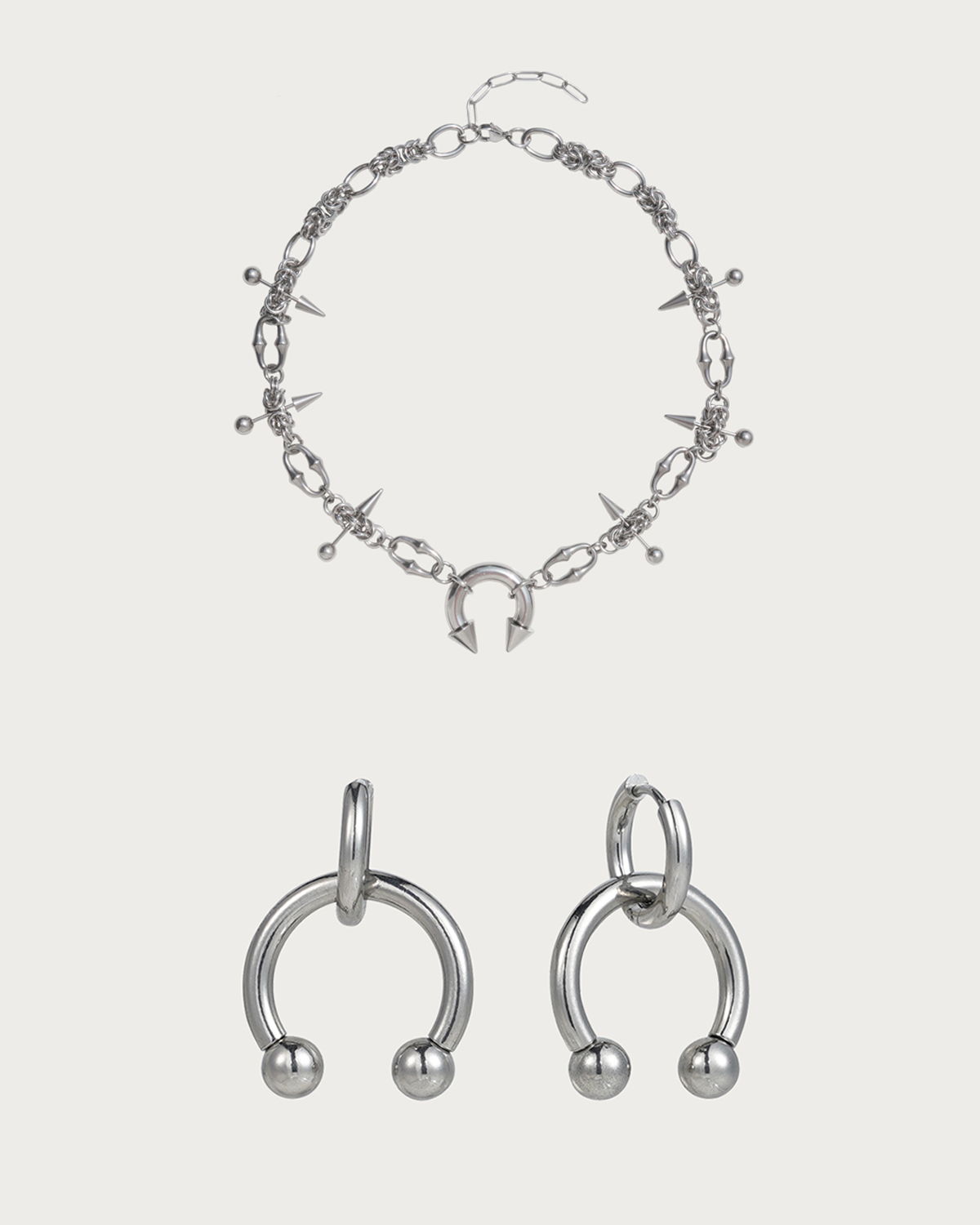 Sloane & Chloe Exquisite Horseshoe Silver Jewelry Set