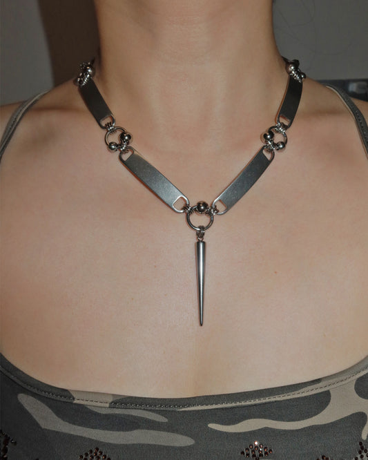 Lorelei Spike Chain Silver Necklace