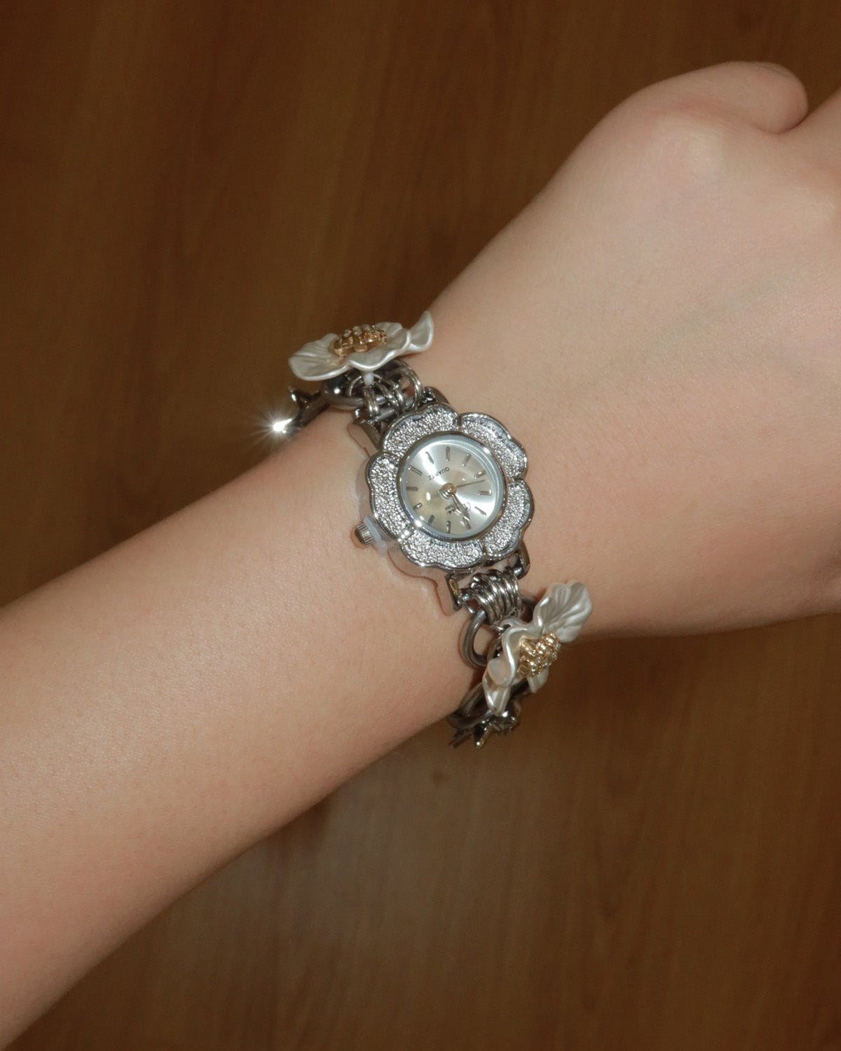 Celeste Bloom Vintage Flower Star Silver Watch Bracelet