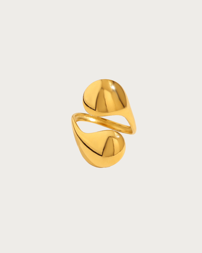 Agnes Geometric Glossy Golden Ring - A