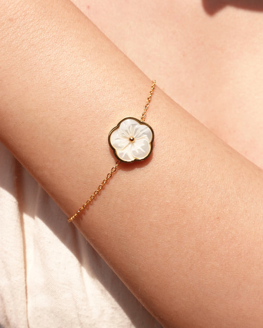 White Flower Mother Of Pearl Golden Bracelet