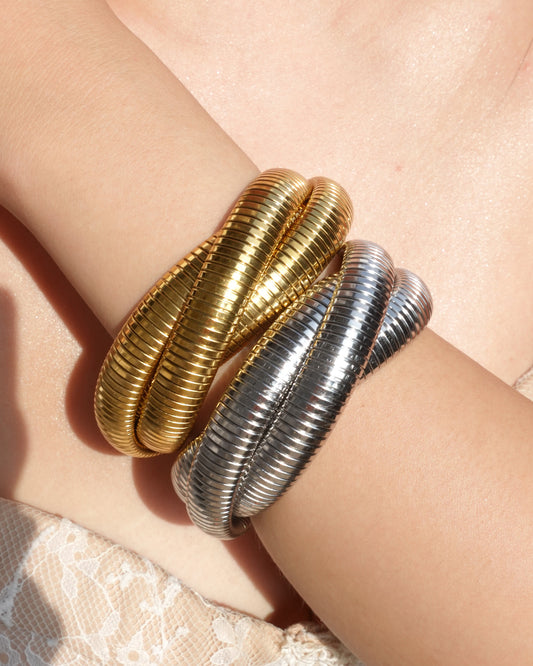 Kelly Loop Retro Silver Bracelet