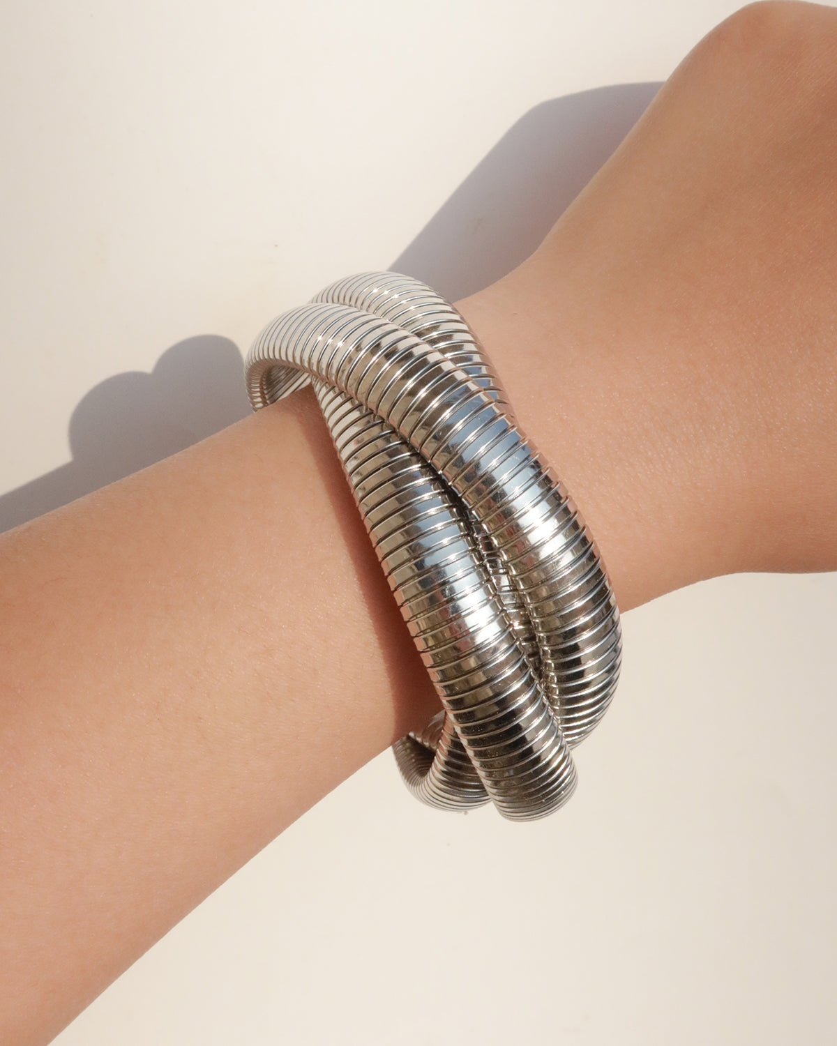 Kelly Loop Retro Silver Bracelet