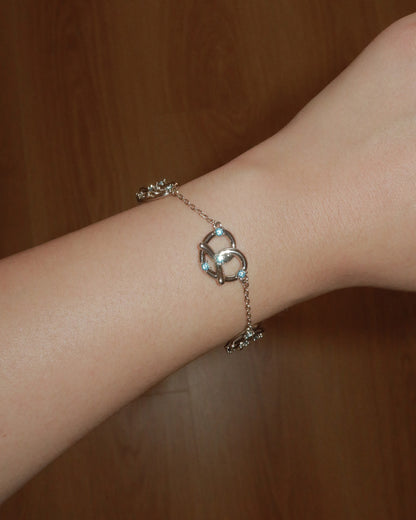 Fortelle Blue Crystal Horseshoe Golden Brown Bracelet