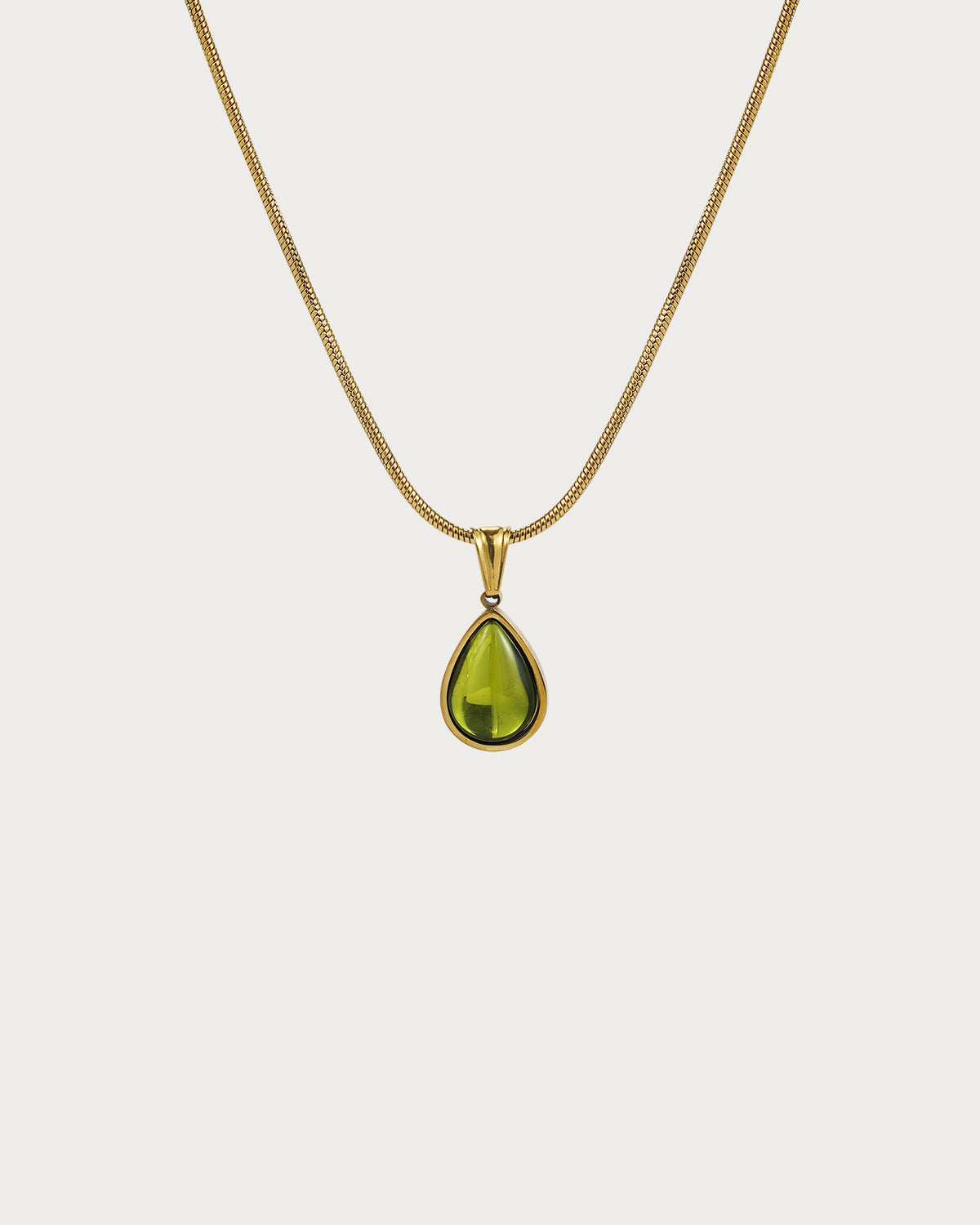Collar con colgante de gota de agua verde dorado