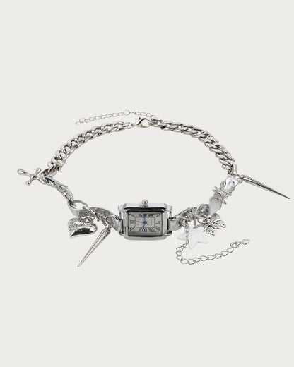 Gargantilla de plata con forma de corazón y reloj