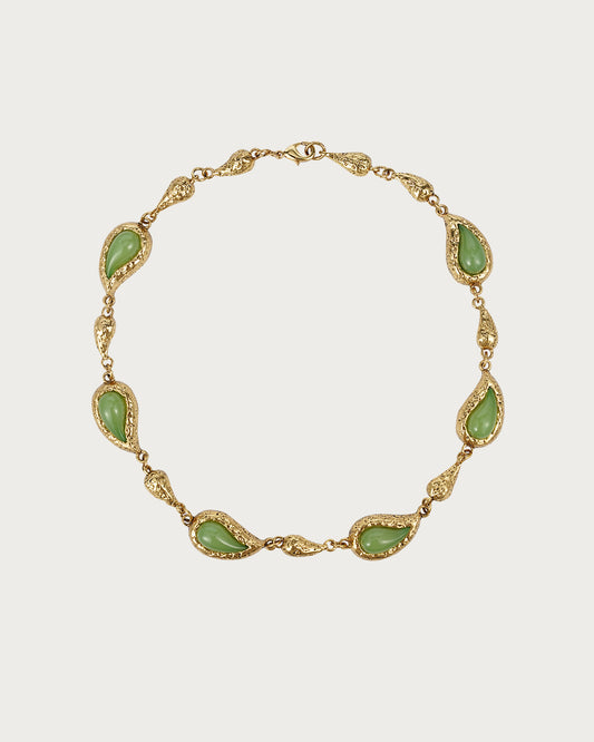Collar vintage de resina verde y dorado