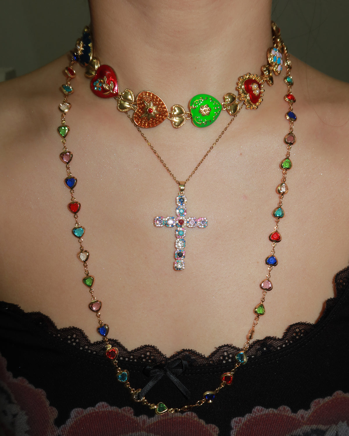 Rebecca Vintage Enamel Heart Golden Necklace