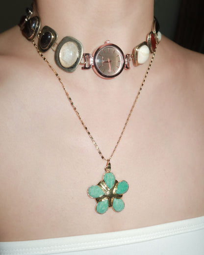 Lola Green Flower Golden Pendant Necklace