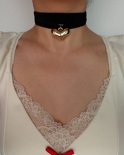 Collar con colgante de corazón de plata
