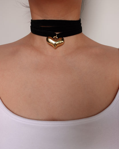 Collar con colgante de corazón de plata