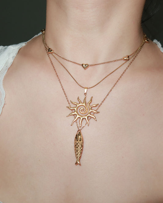 Alice Sparking Tiny Heart Golden Necklace