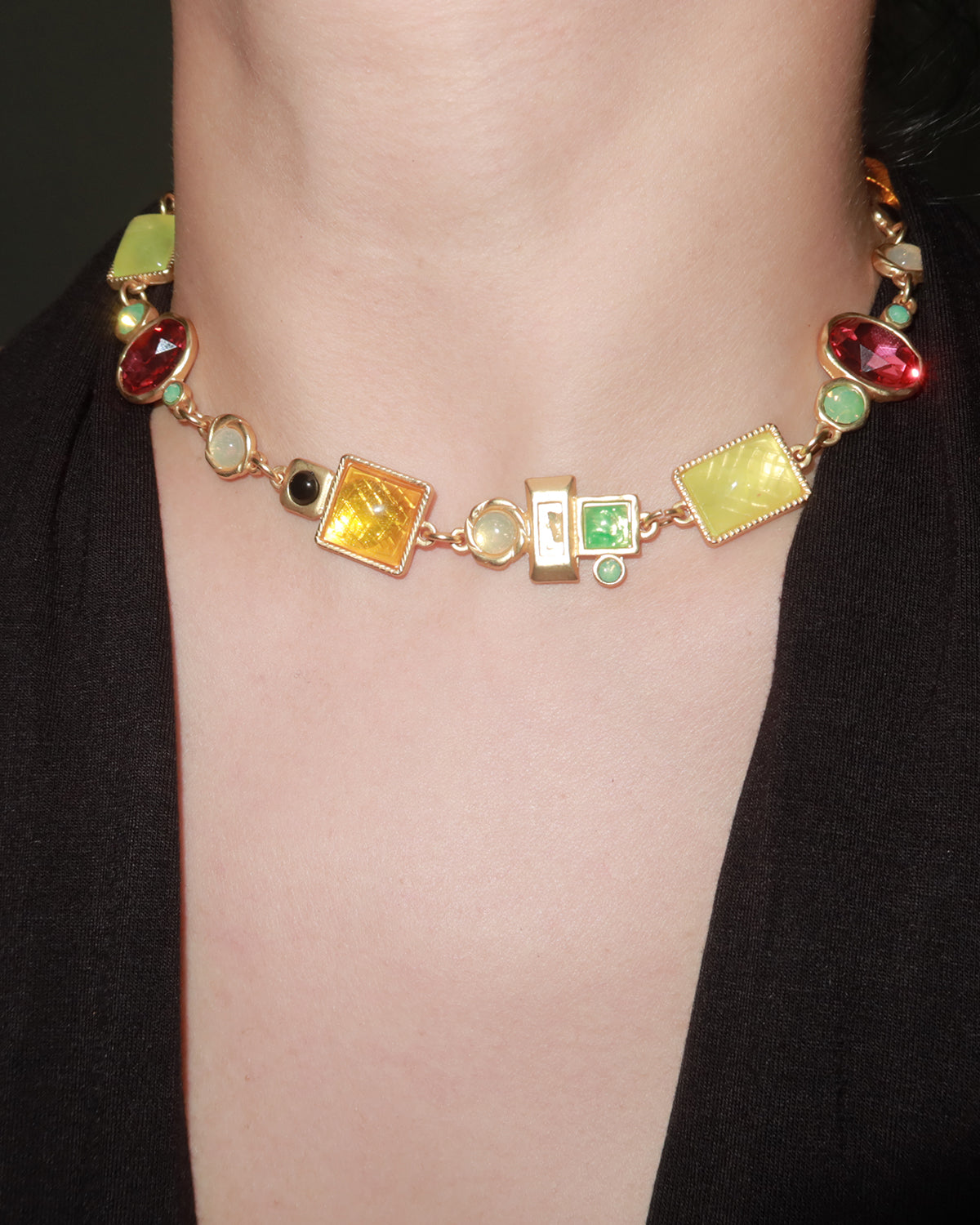 April Vintage Geometry Golden Necklace