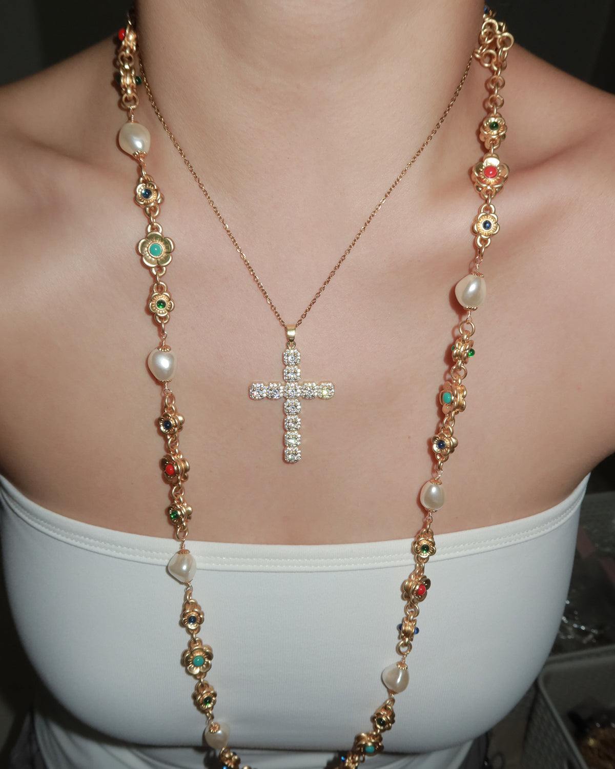 Alyssa Elegant Pearl Flower Golden Necklace