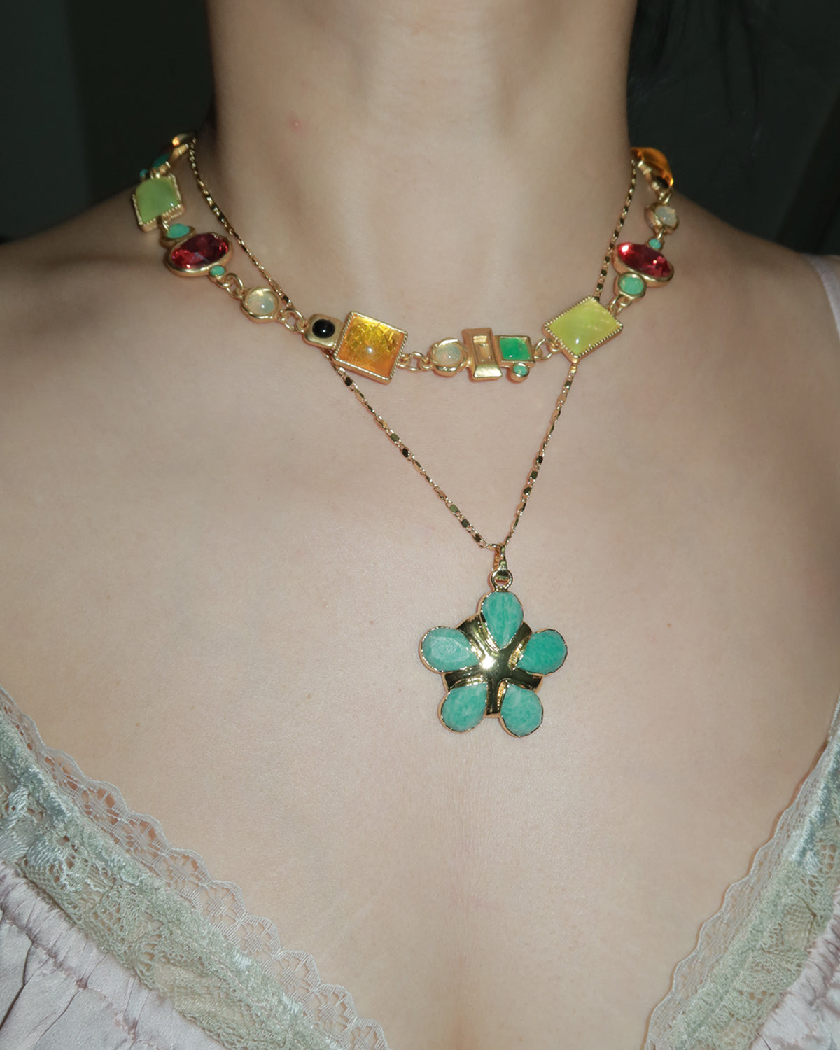 Lola Green Flower Golden Pendant Necklace