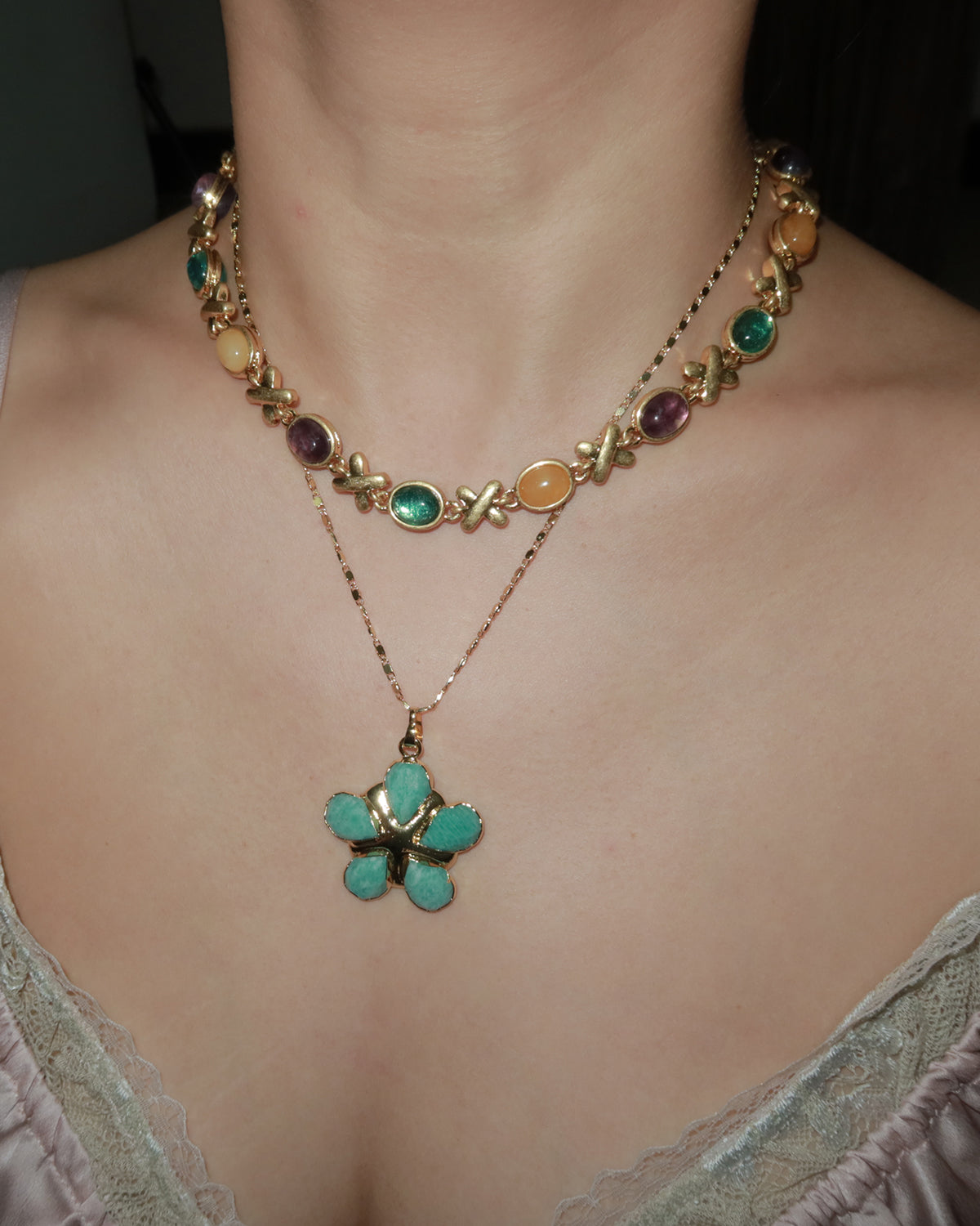 Lola Green Flower Golden Pendant Necklace