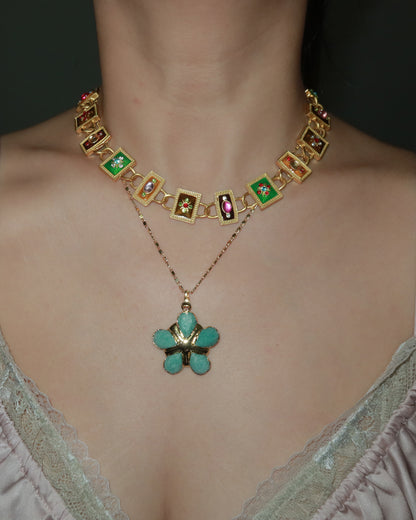 Lola Green Flower Golden Pendant Necklace