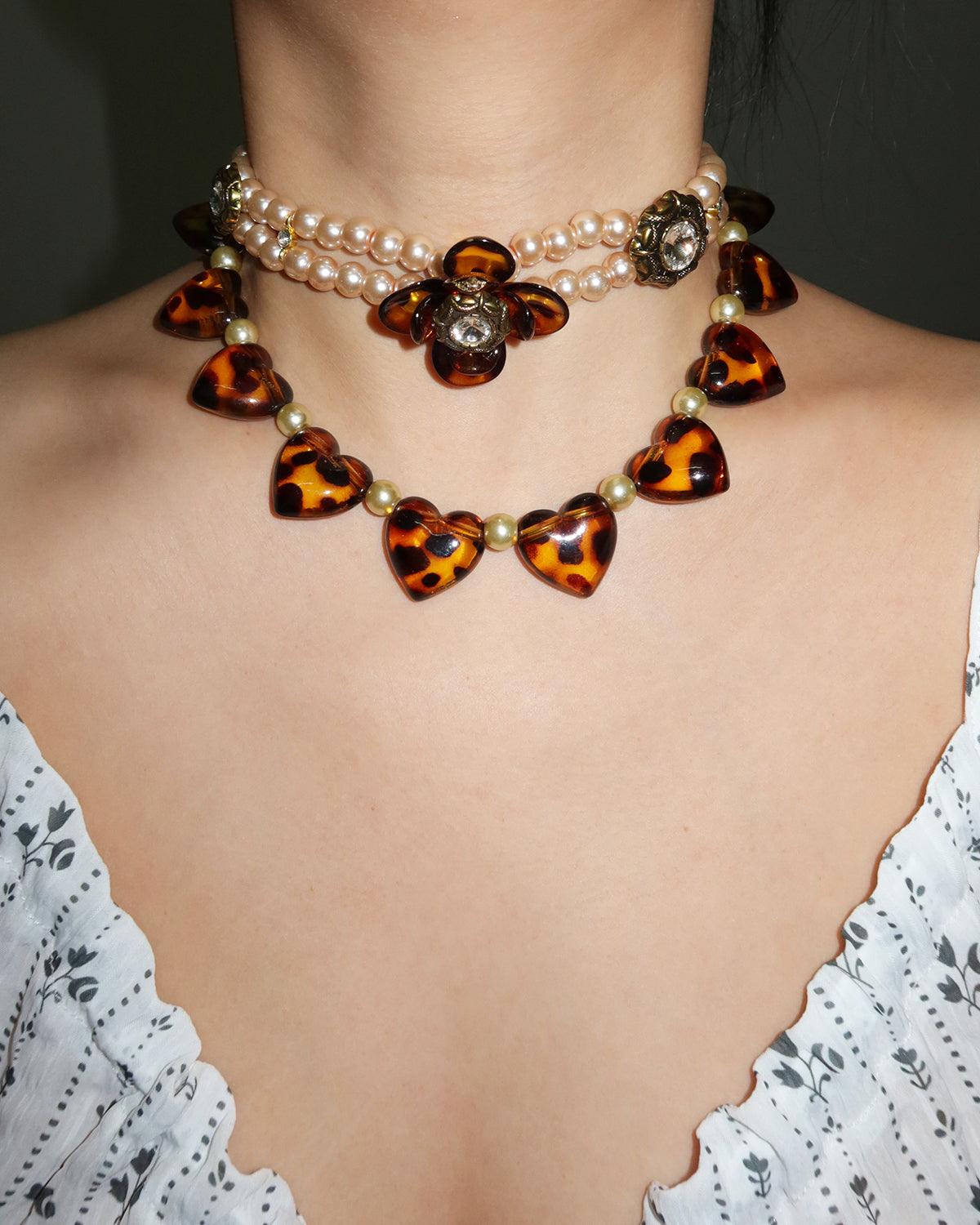 Florence Leopard Rose Pearl Choker Necklace