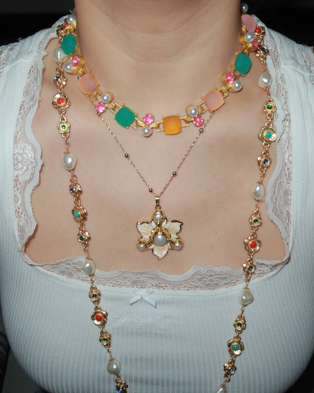 Kitty Colorful Cubic Resin Pearl Golden Necklace