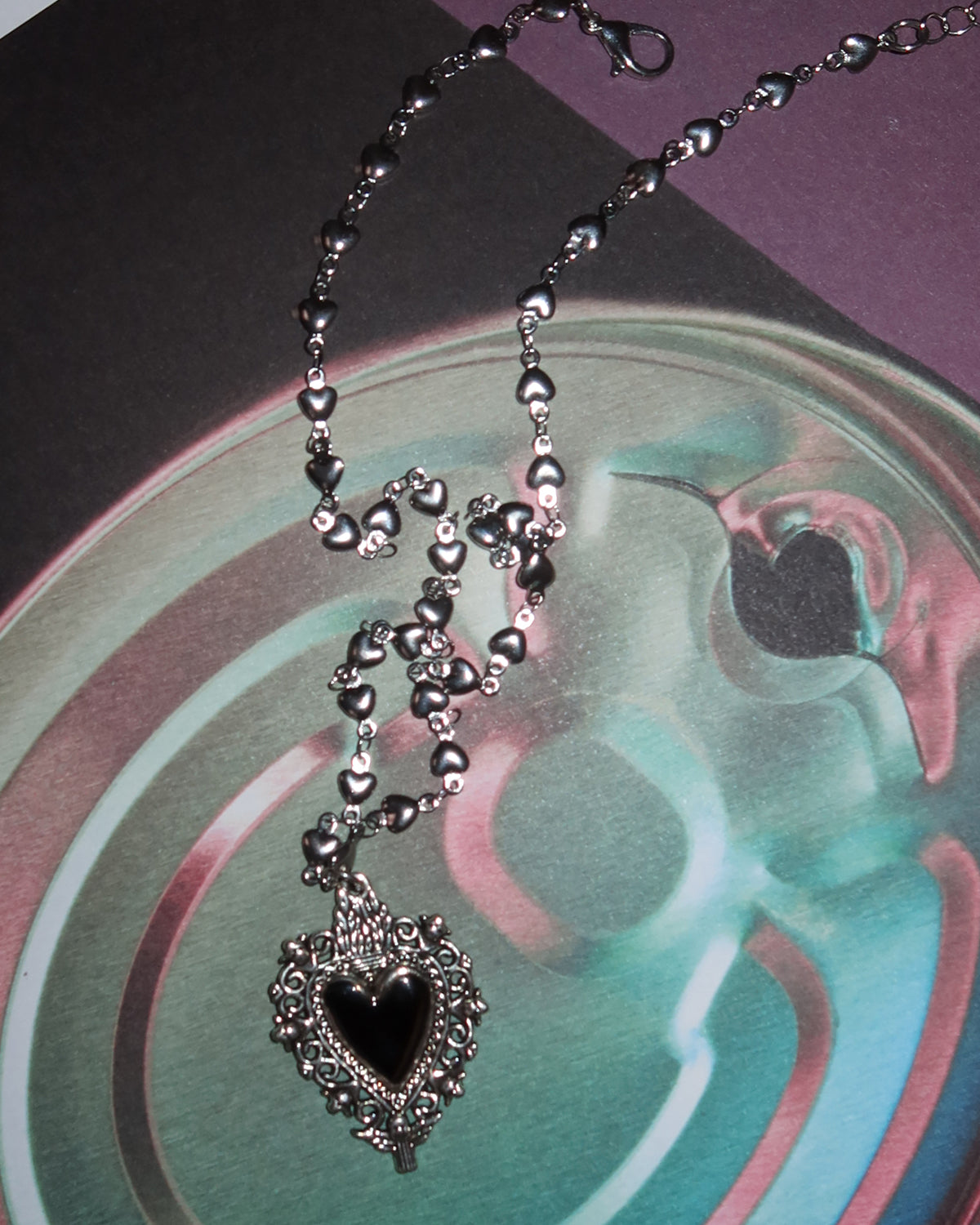 Cathy Vintage Black Heart Silver Pendant Necklace