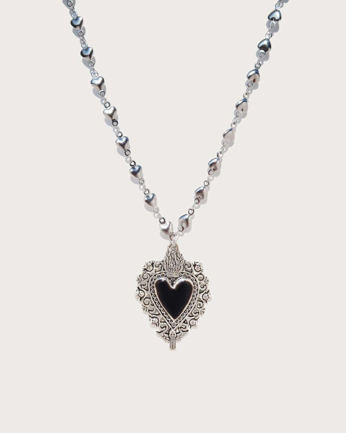 Cathy Vintage Black Heart Silver Pendant Necklace