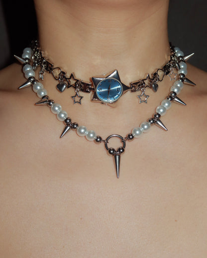 Nova Vintage Blue Star Clock Silver Chocker